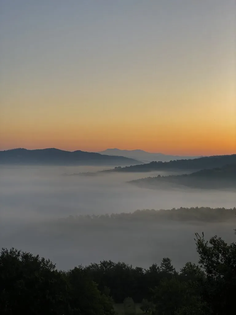 The valley under a sea of mist at dawn